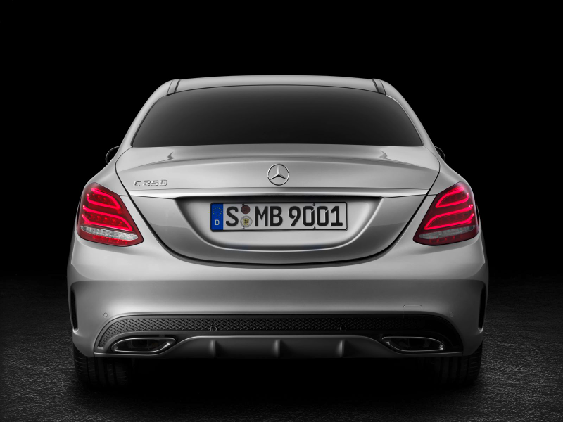 Illustration for article titled The New Mercedes-Benz C-Class: C-Class At Its Best